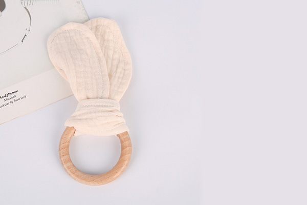 baby crinkle wooden teething toy